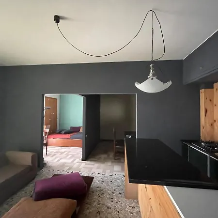 Five In The Archeosites, Garage And Bikes Apartment Rome